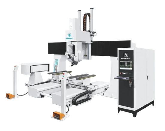 Пятиосевой обрабатывающий центр KDT MASTER-TC3