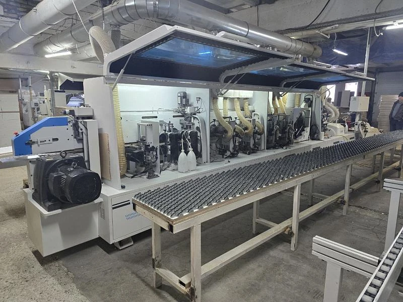 Автоматический кромкооблицовочный станок KDT KE-495H Б/У