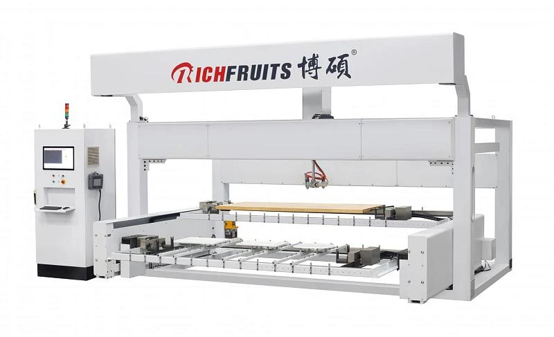 Интеллектуальный покрасочный станок с 3Д сканером (5 осевой робот)
